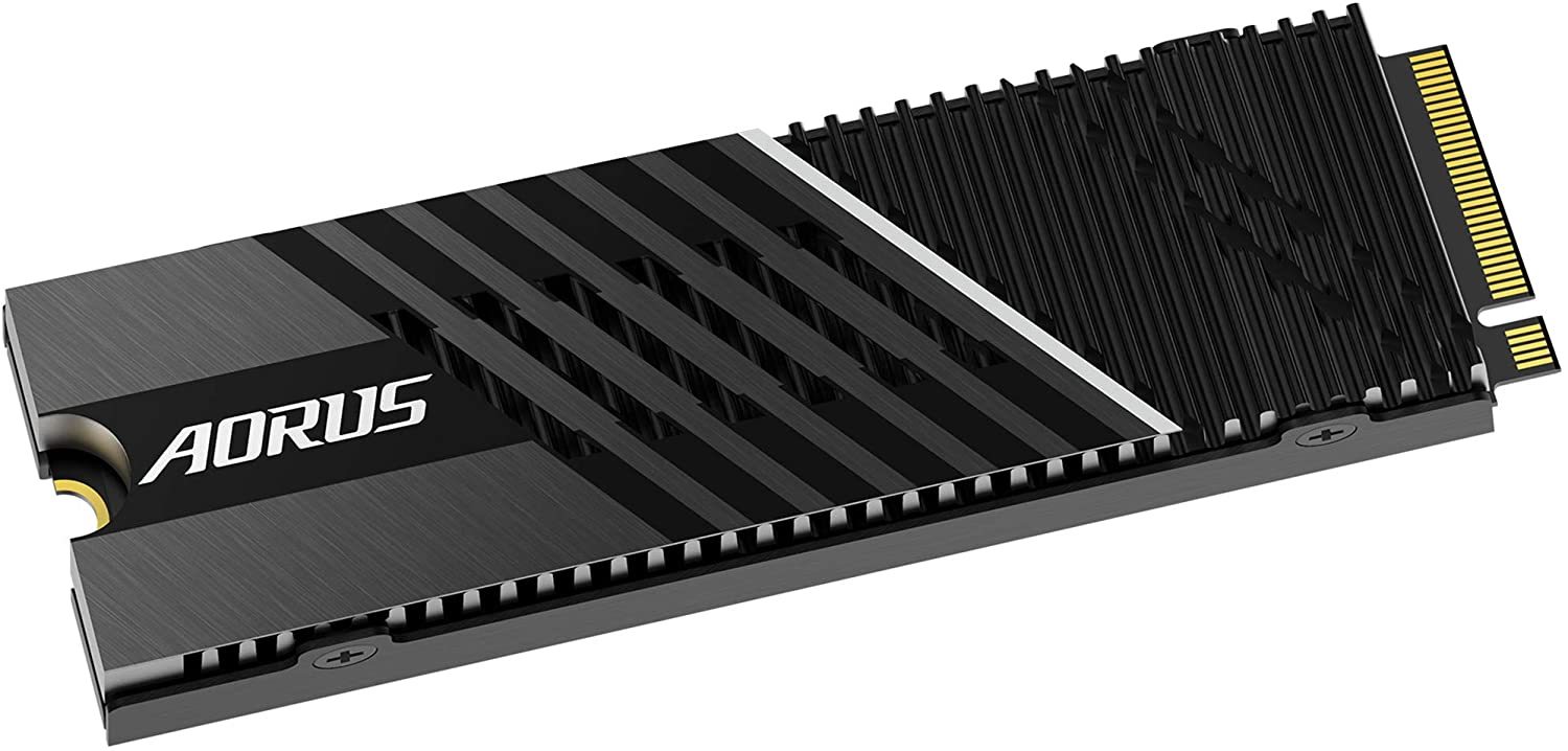 Alternative view of GIGABYTE AORUS Gen4 7000s SSD 1TB PCIe 4.0 NVMe M.2, Nanocarbon Coated Aluminum Heatsink, 3D TLC NAND, SSD GP-AG70S1TB